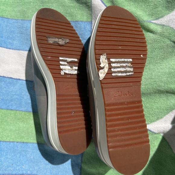 Clarks Gray Loafers - Picture 3 of 4